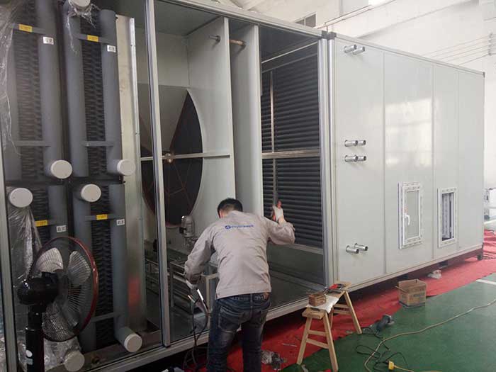 威海某大型化工企業(yè)兩臺10%濕度，40000風量2臺除濕機組